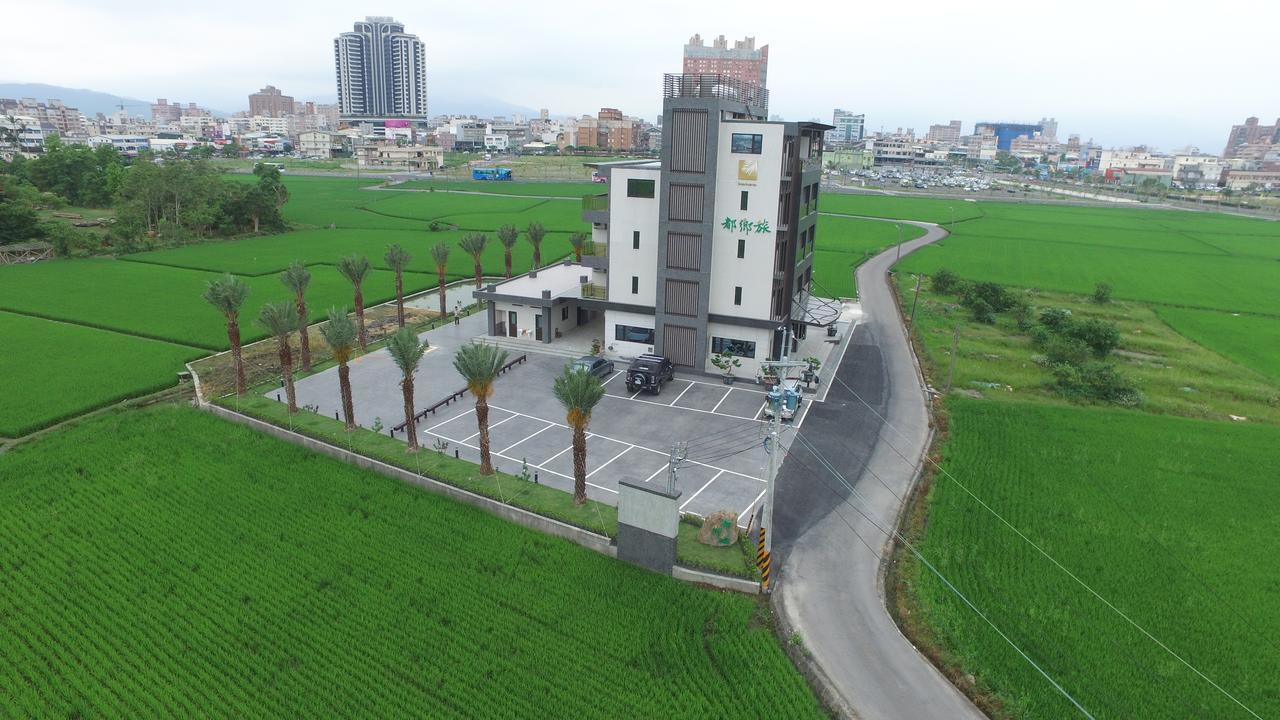 Urban Oasis Inn Luodong Buitenkant foto